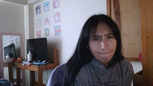 Arielle lov online show from November 2, 2025, 3:06 pm