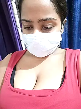 COZY ROZI online show from September 16, 2025, 6:42 pm