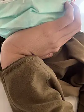 Snapshot of hanjason chatting on December 15, 2025, 2:45 pm hanjason online show from December 15, 2025, 2:45 pm