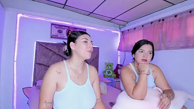 Snapshot of Cristal_Smith20 chatting on September 30, 2025, 12:44 pm Cristal Smith20 online show from September 30, 2025, 12:44 pm