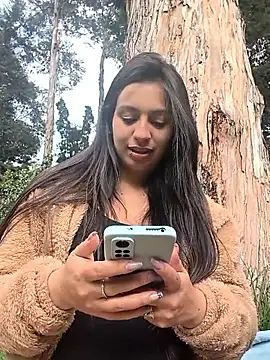 Snapshot of Nat_XxX chatting on April 28, 2026, 8:35 pm Nat XxX online show from April 28, 2026, 8:35 pm