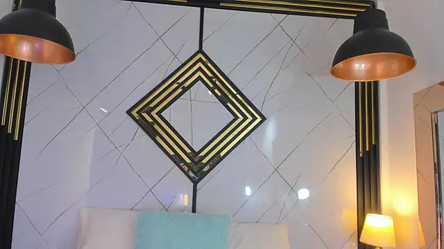 EmilyDiaaz online show from November 6, 2025, 12:31 pm