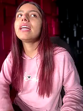 Emily-teen online show from December 15, 2025, 8:03 pm