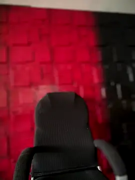 Snapshot of Emily-teen chatting on October 11, 2025, 1:23 pm Emily-teen online show from October 11, 2025, 1:23 pm