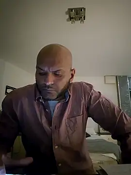 Mrnutella online show from March 5, 2025, 9:48 pm