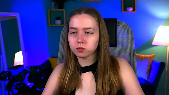 JenniferGraces online show from October 29, 2025, 12:59 pm