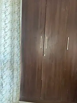 Sexy Madhuri Bhabhi online show from March 15, 2026, 6:42 am