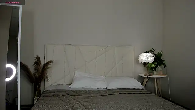 boozekirs  online show from October 16, 2025, 3:15 am