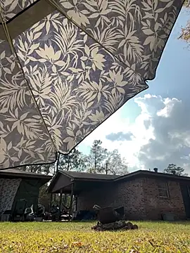 HTXBELLE online show from December 21, 2025, 7:37 pm