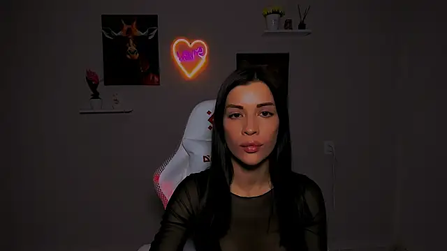 Snapshot of KetiWils chatting on February 28, 2025, 3:37 pm KetiWils online show from February 28, 2025, 3:37 pm