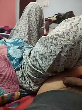 indian couple4 online show from February 13, 2026, 3:34 pm