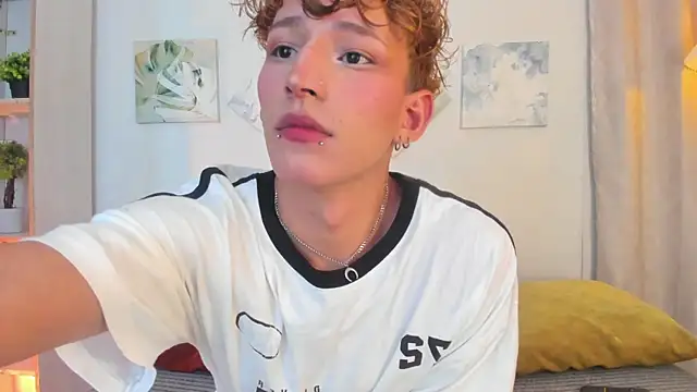 iiangel  online show from January 13, 2026, 2:59 am