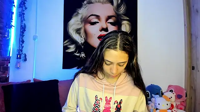 TANIA 06 online show from January 12, 2026, 1:18 pm