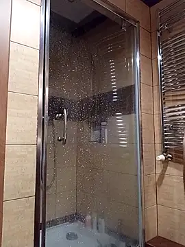 Snapshot of Luci1982Brazzers chatting on September 23, 2025, 6:59 pm Luci1982Brazzers online show from September 23, 2025, 6:59 pm