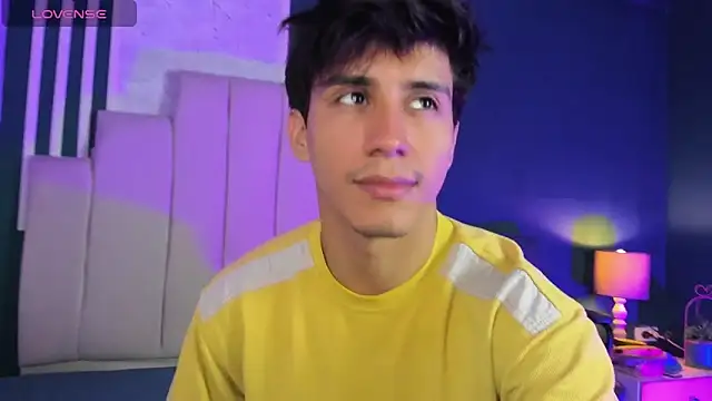 Allex Cano online show from November 17, 2025, 11:14 am