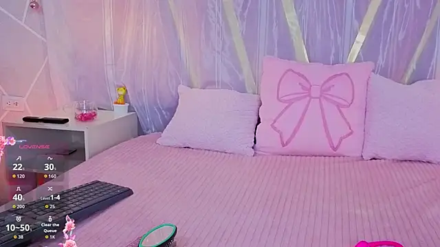 EmmyCortez online show from March 18, 2026, 12:08 pm