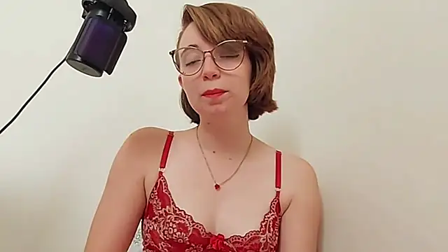 Snapshot of Elise_Nyx chatting on September 25, 2025, 11:38 am Elise Nyx online show from September 25, 2025, 11:38 am