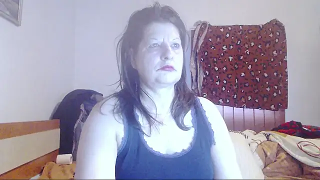 Snapshot of ExtasyMature chatting on December 18, 2025, 6:18 am ExtasyMature online show from December 18, 2025, 6:18 am