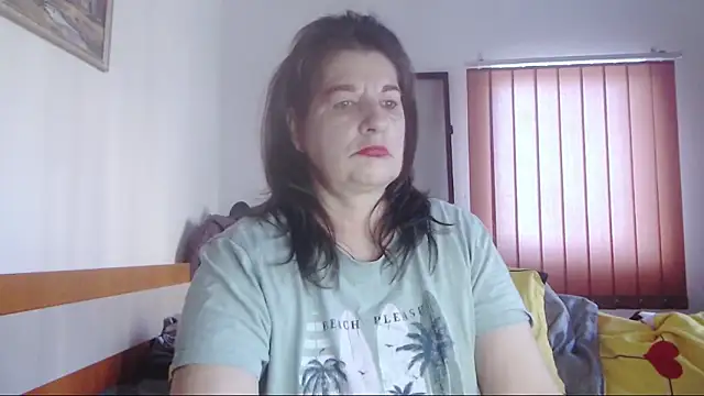 Snapshot of ExtasyMature chatting on October 29, 2025, 7:18 am ExtasyMature online show from October 29, 2025, 7:18 am