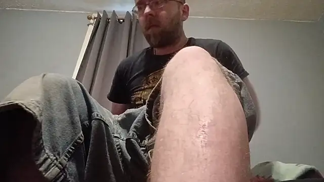 taterae online show from April 29, 2026, 11:33 pm