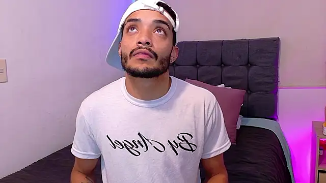 eross chipre  online show from February 26, 2026, 2:22 am