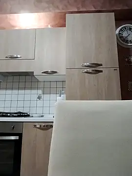 Dolcecurvy online show from April 20, 2026, 9:38 pm