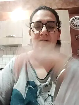 Dolcecurvy online show from December 17, 2025, 10:48 pm