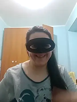 Dolcecurvy online show from March 18, 2025, 9:32 pm