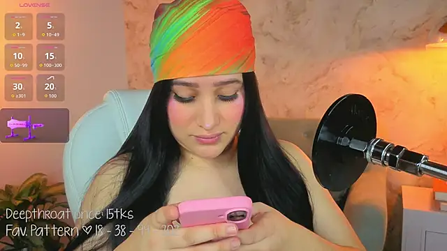 Leaa Cox online show from February 22, 2026, 4:04 am