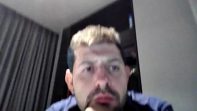 Snapshot of kinkyfag94 chatting on January 6, 2026, 12:31 pm kinkyfag94 online show from January 6, 2026, 12:31 pm