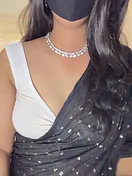 Dishasarmaa05 online show from November 9, 2025, 3:49 pm