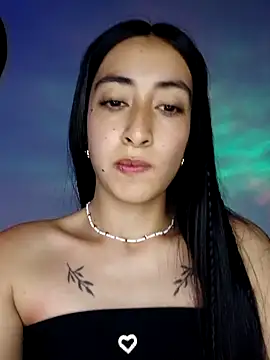 Snapshot of Liaah_0 chatting on February 23, 2025, 7:07 pm Liaah 0 online show from February 23, 2025, 7:07 pm