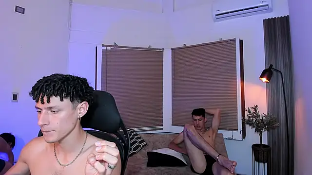 Fun BoysW online show from October 2, 2025, 2:04 am