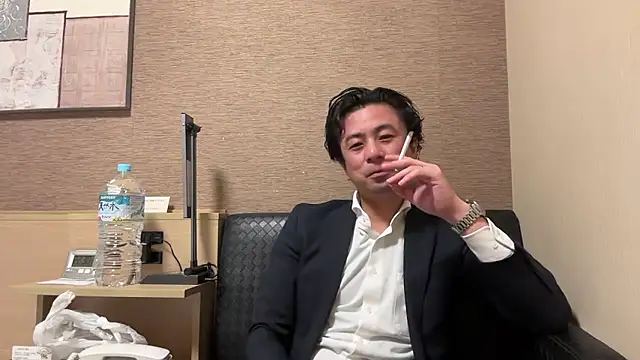 masato1115aa online show from April 2, 2026, 1:29 pm