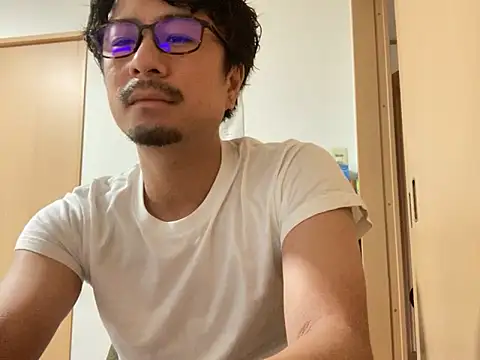 masato1115aa online show from September 12, 2025, 12:33 am