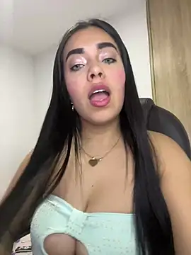 Snapshot of _SARA_69 chatting on February 28, 2025, 11:03 am  SARA 69 online show from February 28, 2025, 11:03 am