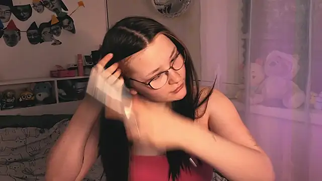 milliedoll online show from November 23, 2025, 8:46 am