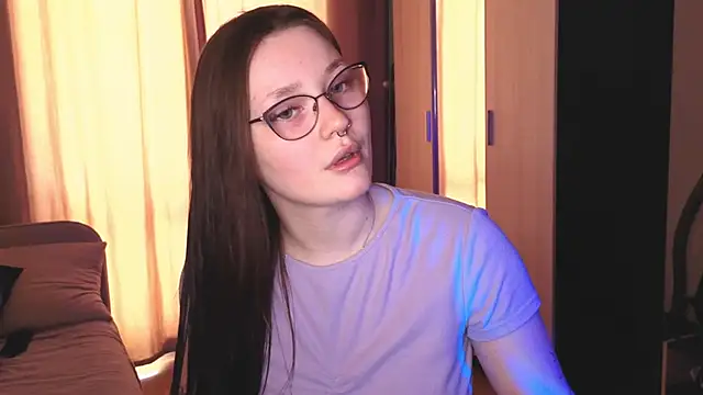 milliedoll online show from March 31, 2026, 6:59 am