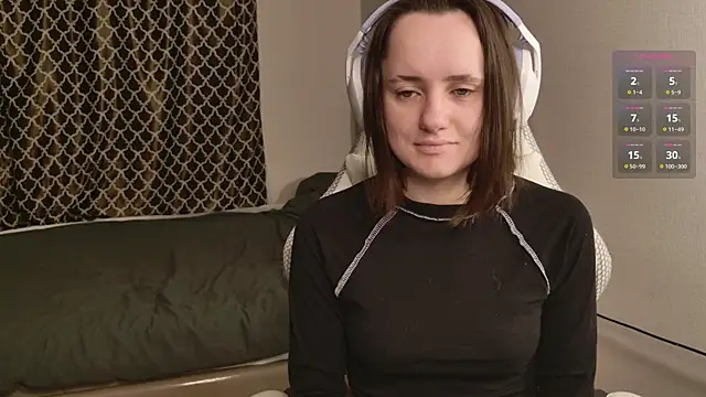 Luna Loveee online show from November 16, 2025, 3:11 am