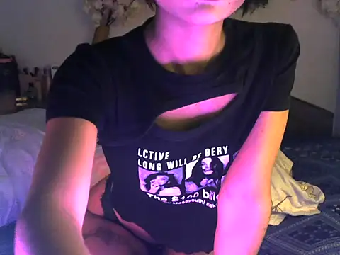 Snapshot of _luckylips chatting on January 9, 2026, 10:44 am luckylips online show from January 9, 2026, 10:44 am