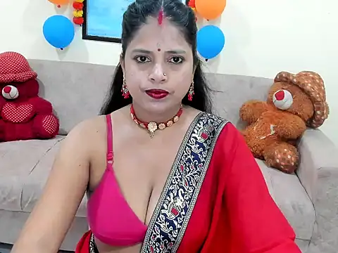 leahgotiii online show from September 20, 2025, 2:05 am