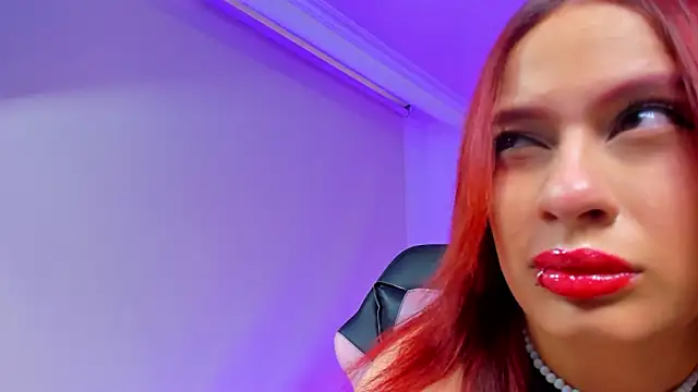 SteffyMontes online show from February 3, 2026, 1:49 pm