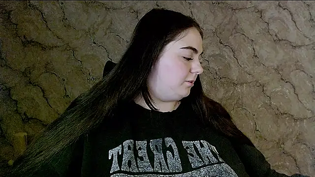 Snapshot of kitsune_8 chatting on October 5, 2025, 5:14 pm kitsune 8 online show from October 5, 2025, 5:14 pm