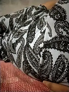 Snapshot of sharnjit299 chatting on October 16, 2025, 4:59 pm sharnjit299 online show from October 16, 2025, 4:59 pm