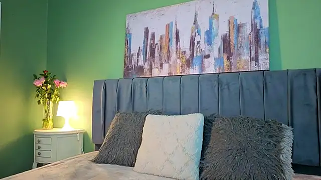 Cassie bloom online show from April 11, 2026, 3:36 am