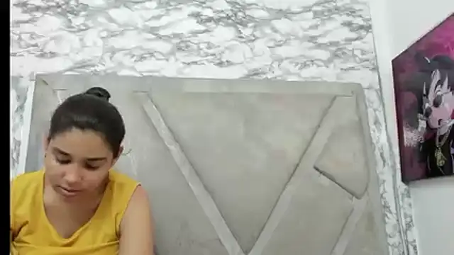 Snapshot of ElizaAndQuisha chatting on October 10, 2025, 1:12 pm ElizaAndQuisha online show from October 10, 2025, 1:12 pm