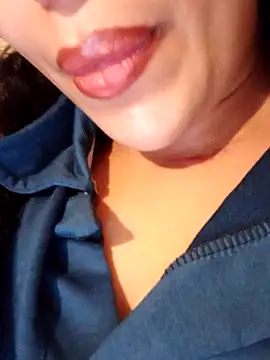 Sexlove1xo online show from March 27, 2026, 4:19 pm