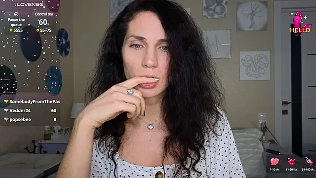 Snapshot of mylady_xenia chatting on March 6, 2025, 12:43 am mylady xenia online show from March 6, 2025, 12:43 am