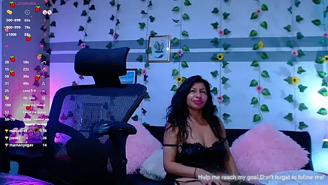 Snapshot of AbbyPrincessAGT chatting on March 22, 2025, 11:42 pm AbbyPrincessAGT online show from March 22, 2025, 11:42 pm