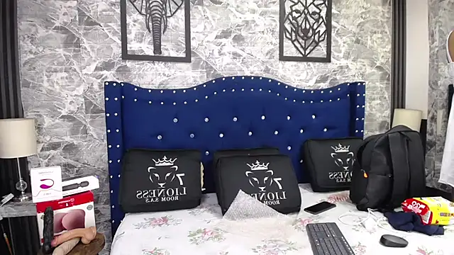 miha sex91 online show from November 15, 2025, 12:09 pm